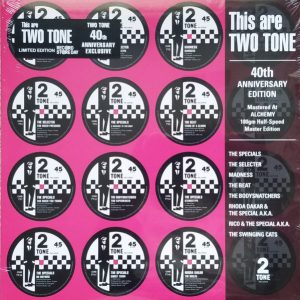 MjItNDE3NS5qcGVn.jpeg VA - This Are Two Tone