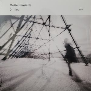 MjgtMTUxOS5qcGVn.jpeg Mette Henriette - Drifting