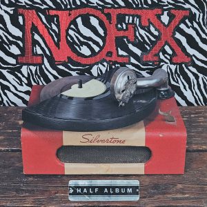 MzItMTIxOS5qcGVn.jpeg NOFX - Half Album (Green/Gold)