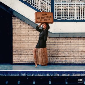 NTUtODk4MC5qcGVn.jpeg Malia - One Grass Skirt To London